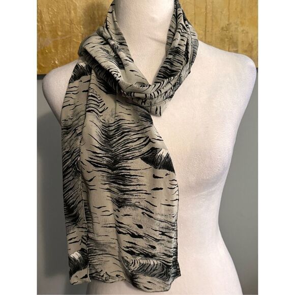 Animal Print Sheer Scarf - Picture 6 of 11